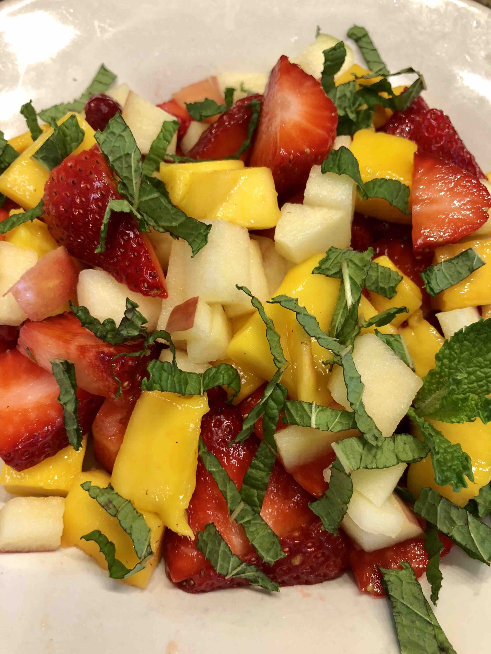 rocket mango/apple/strawberry salad